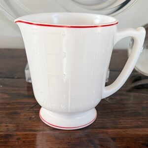 Vintage milk glass measuring cup